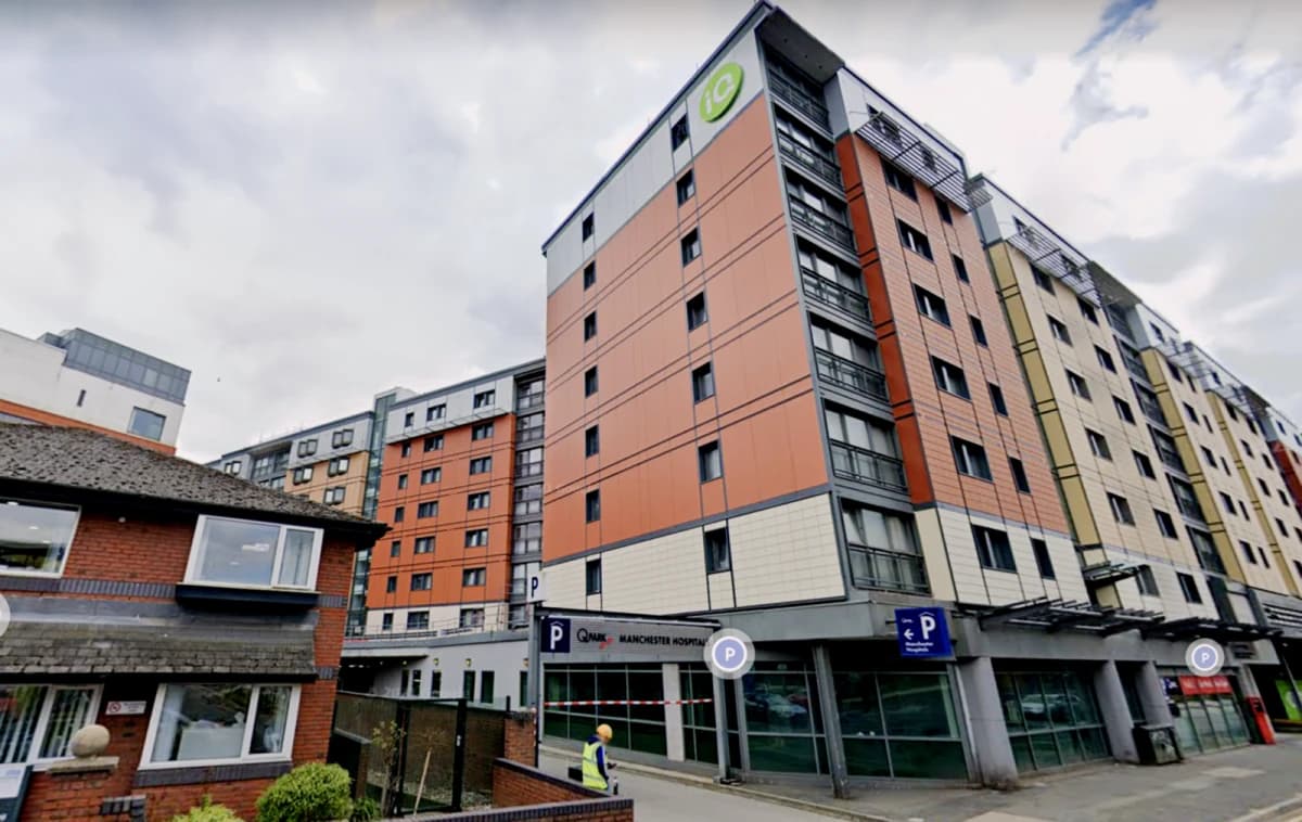 iQ Wilmslow Park image 2