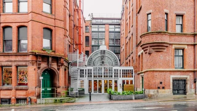 SL-Princess Street Apartments