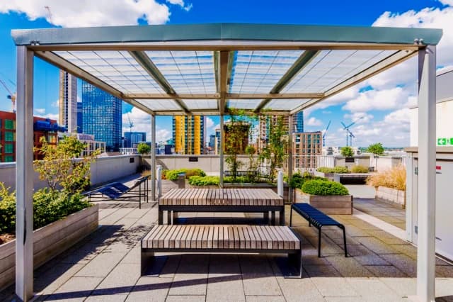 Outdoor Features