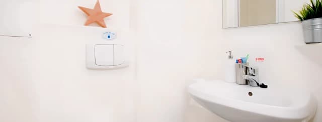 Gold One Bed Flat