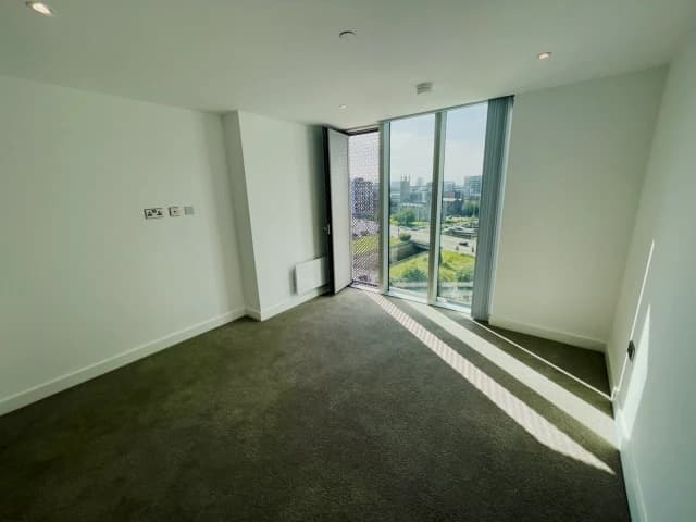 2 Bed 2 Bath