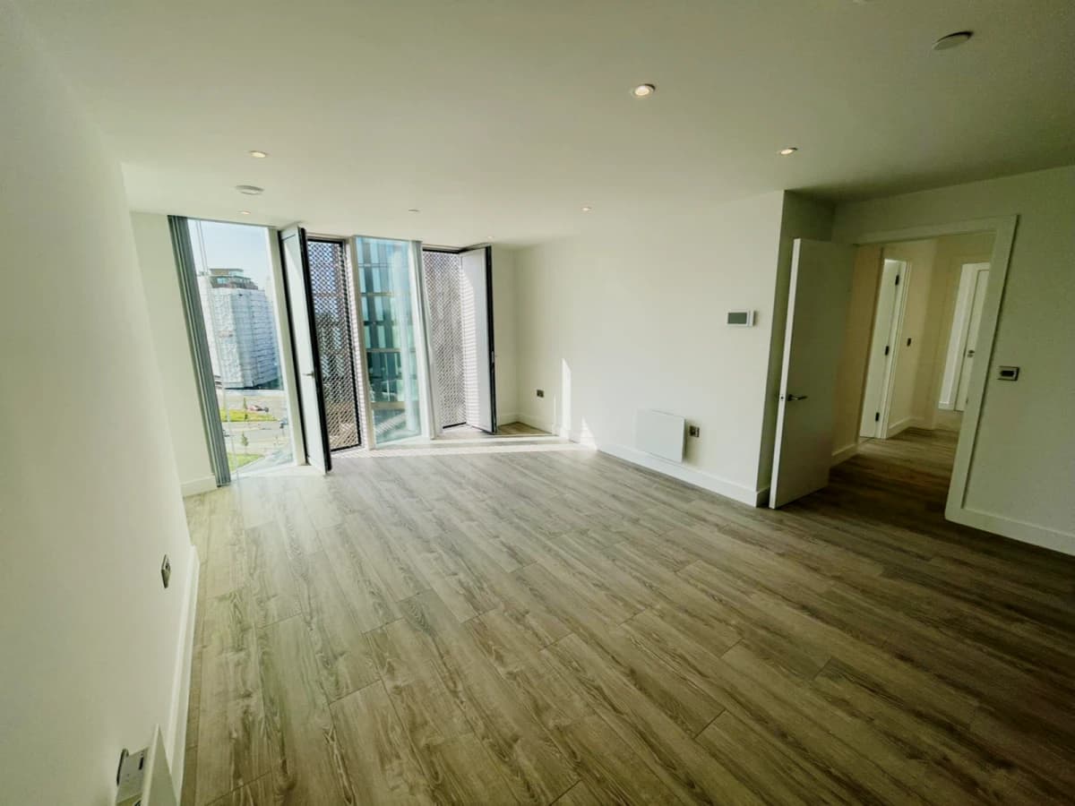 2 Bed 2 Bath
