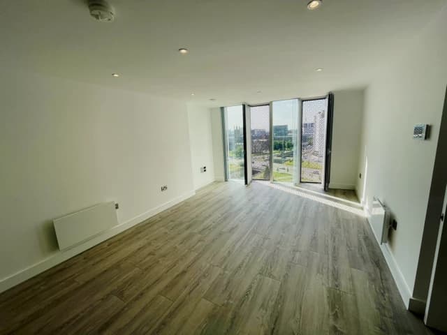 2 Bed 2 Bath
