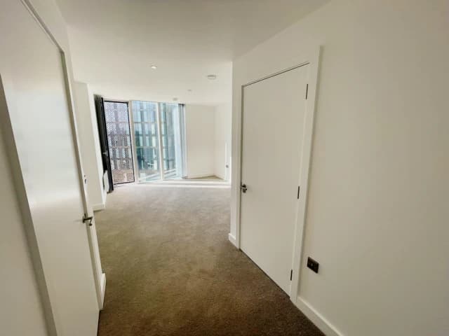 2 Bed 2 Bath