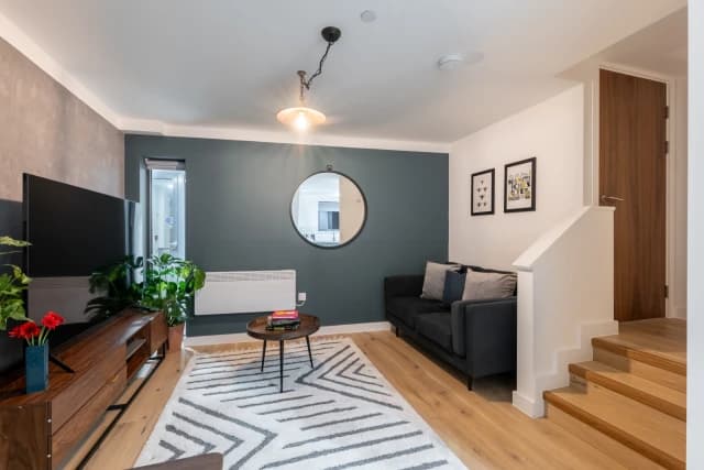 Classic One Bedroom Apartment