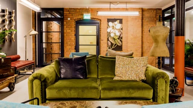 65 Granby Row, M1