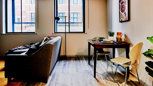 1Bedroom 1Bathroom