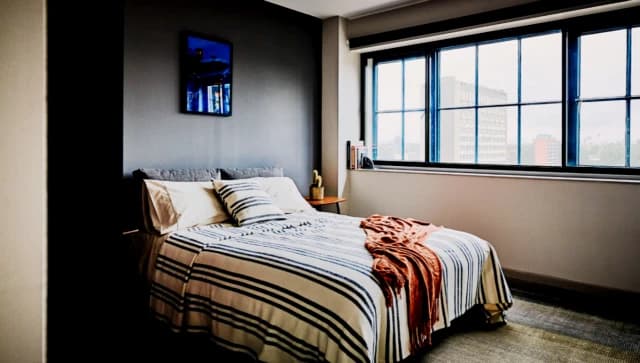 1Bedroom 1Bathroom