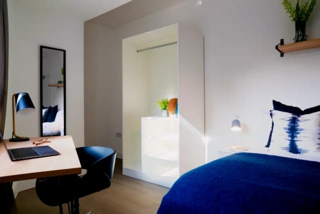 1 room