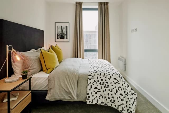 2 Bed