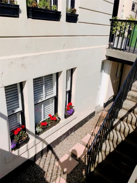 Property to rent in Berkeley Street