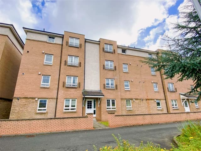 Whitelaw Gardens, Bishopbriggs, Glasgow, G64