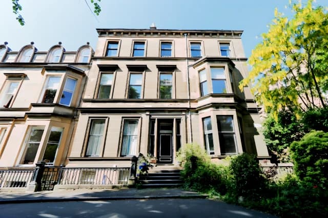 Crown Terrace, G12 9ES