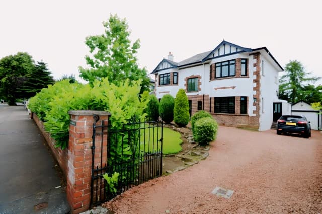 Neidpath Road East, G46 6TX
