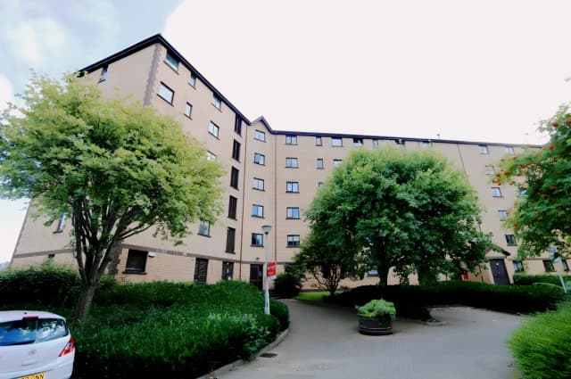 Riverview Place, G5 8EH