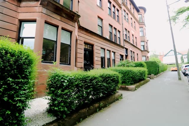 Queensborough Gardens, G12 9TU