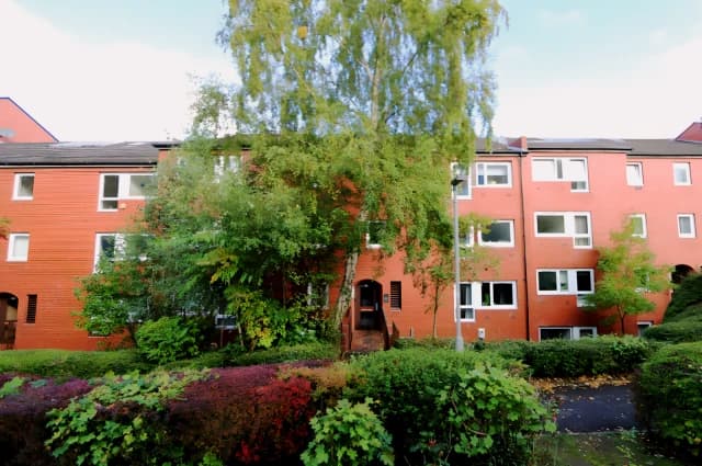 Buccleuch Street, G3 6NS