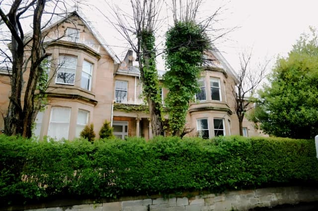 Queens Park Avenue, G42 8BT