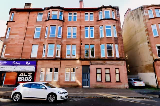 Sinclair Drive, G42 9SN