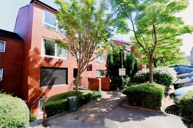 Buccleuch Street, G3 6QR