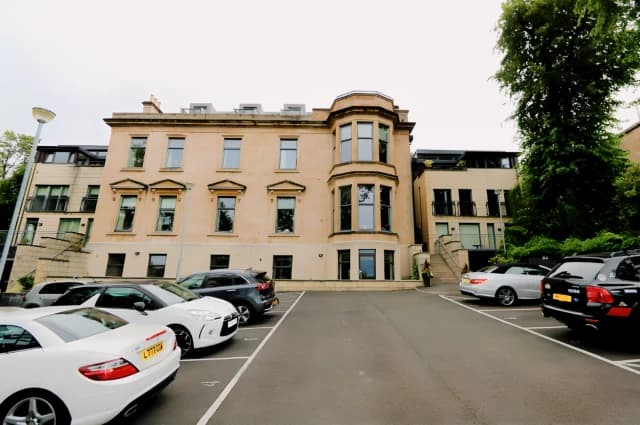 Fortrose Street, G11 5LP