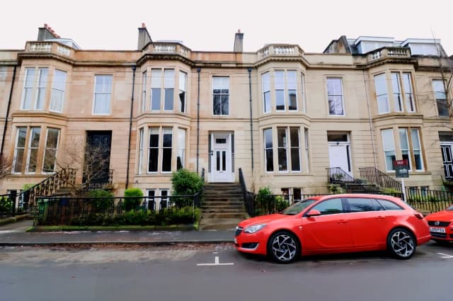 Hamilton Park Avenue , The Botanics G12 8DU