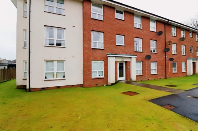 Strathblane Gardens, G13 1BL