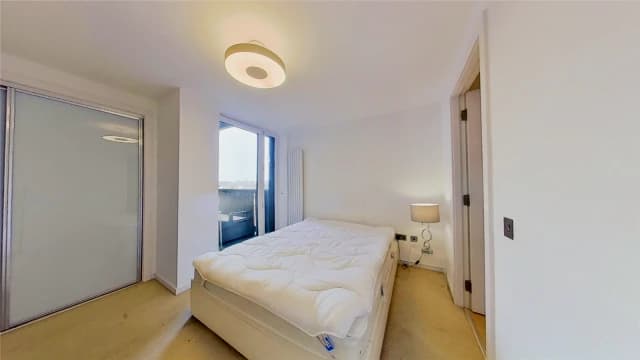 2Bedrooms, 2Bathrooms