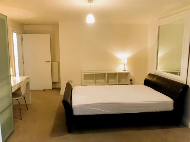 2Bedrooms, 1Bathrooms