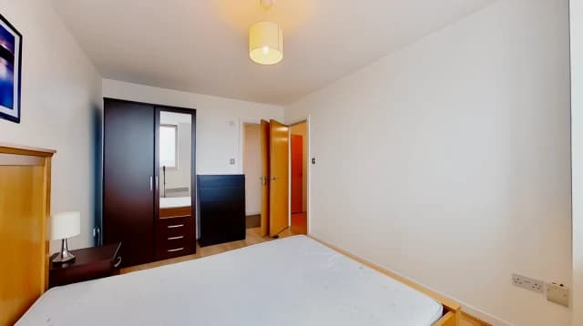 2Bedrooms, 2Bathrooms