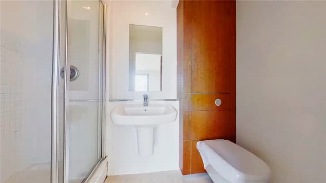 2Bedrooms, 2Bathrooms