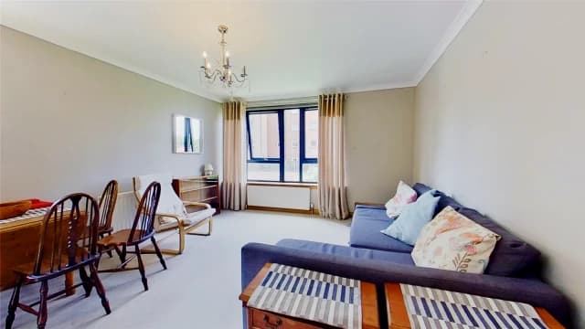 2Bedrooms, 2Bathrooms