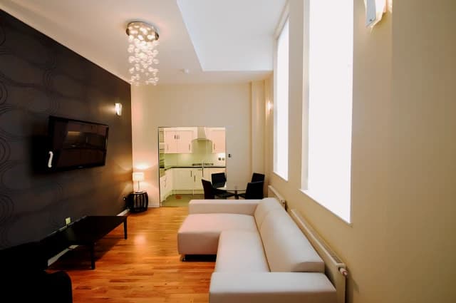 2Bedrooms, 2Bathrooms