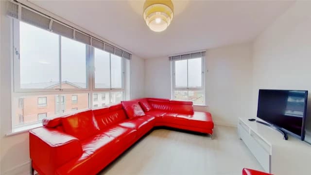 2Bedrooms, 1Bathrooms
