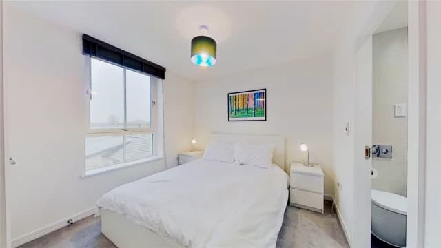 2Bedrooms, 1Bathrooms