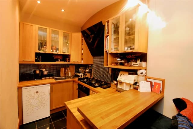 1Bedrooms, 1Bathrooms