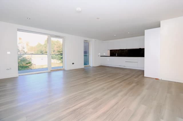 2Bedrooms, 2Bathrooms