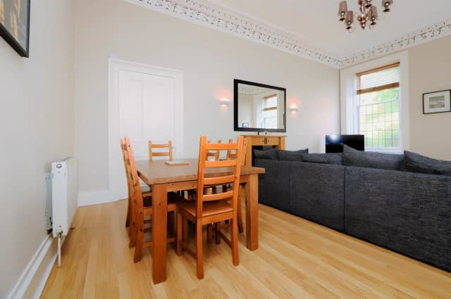 2Bedrooms, 2Bathrooms