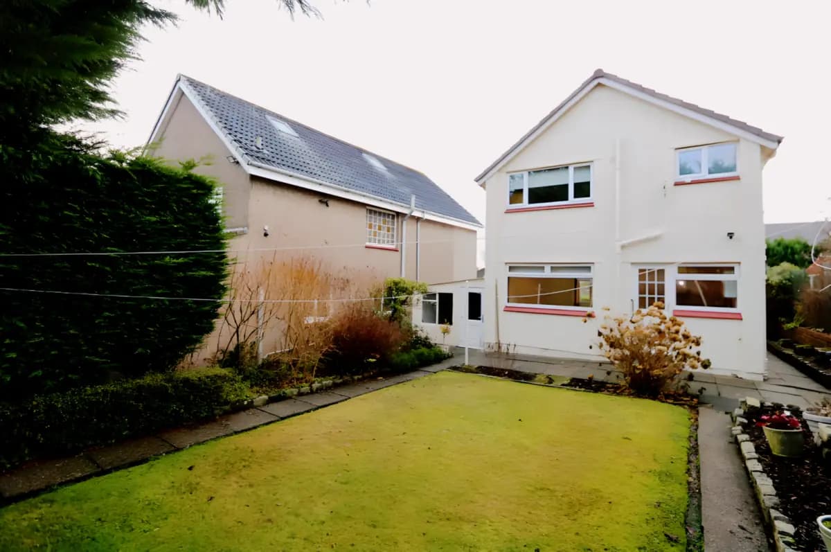 Antonine Road, Bearsden G61 4DR