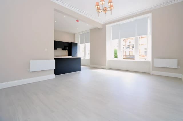 2Bedrooms, 1Bathrooms