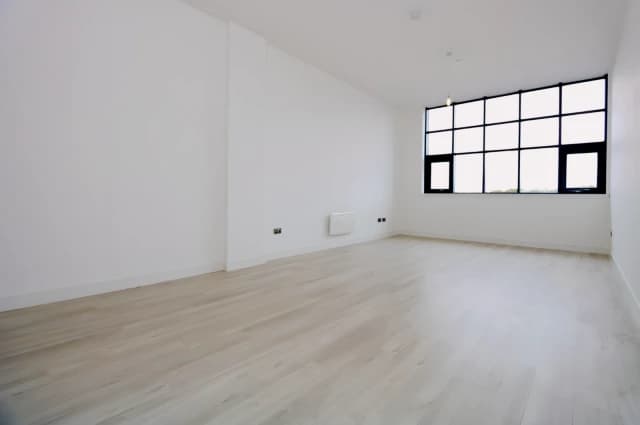 2Bedrooms, 2Bathrooms