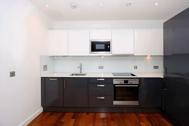 1Bedrooms, 1Bathrooms
