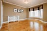2Bedrooms, 1Bathrooms