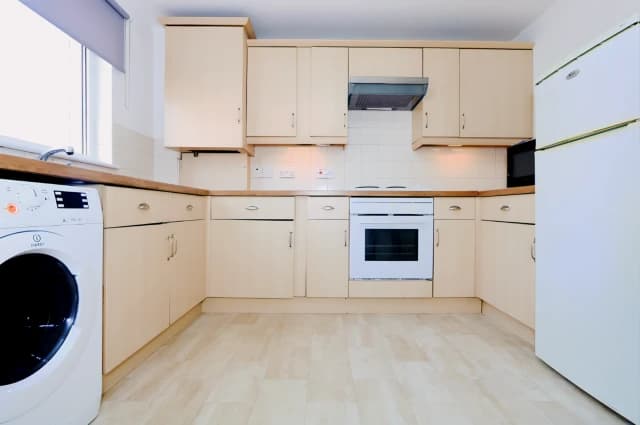 2Bedrooms, 2Bathrooms