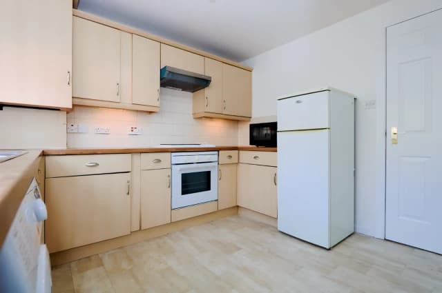 2Bedrooms, 2Bathrooms