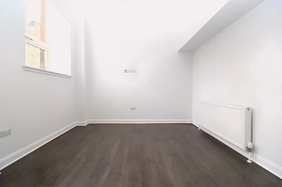 Broomhill Avenue, G11 7BF