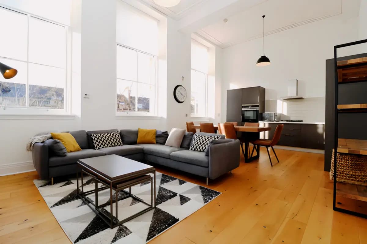 Victoria Crescent Road, G12 9JL