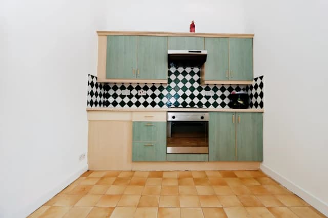 2Bedrooms, 1Bathrooms