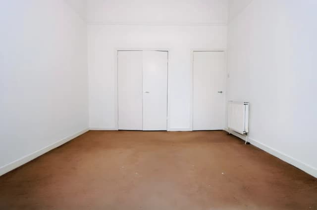 2Bedrooms, 1Bathrooms