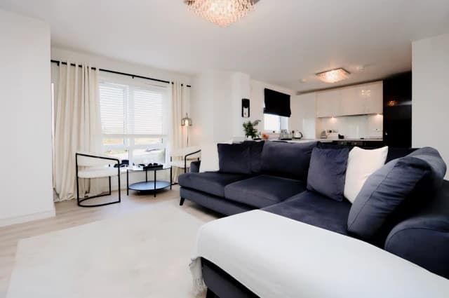 2Bedrooms, 2Bathrooms
